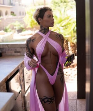 Nahla Monroe
